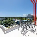Pagani Blue - Luxury Maisonette B3 Appartement