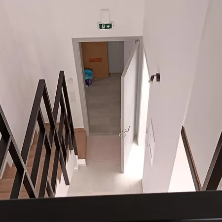 Pagani Blue - Luxury Maisonette B3