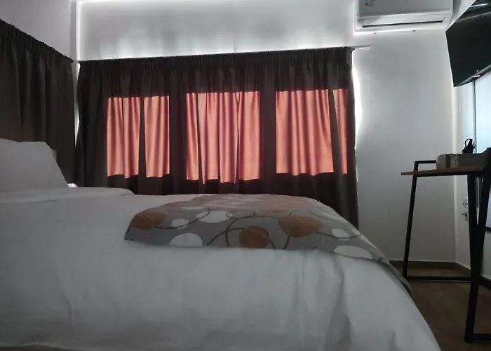 Pagani Blue - Luxury Maisonette B3