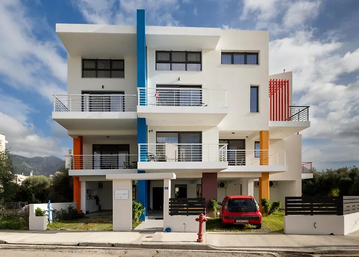 Pagani Blue - Luxury Maisonette B3 *